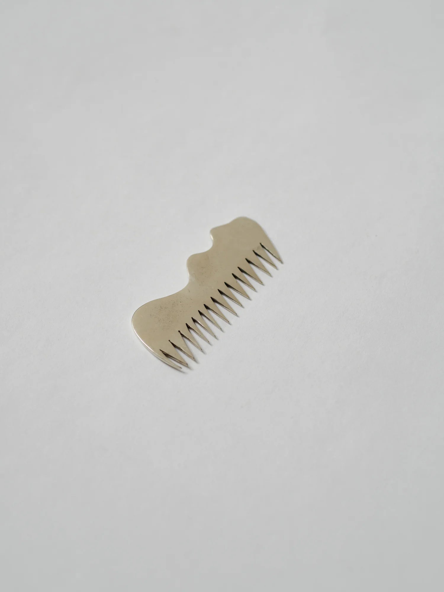 surrealist comb