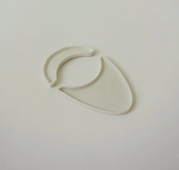 crescent moon plates – ARC objects