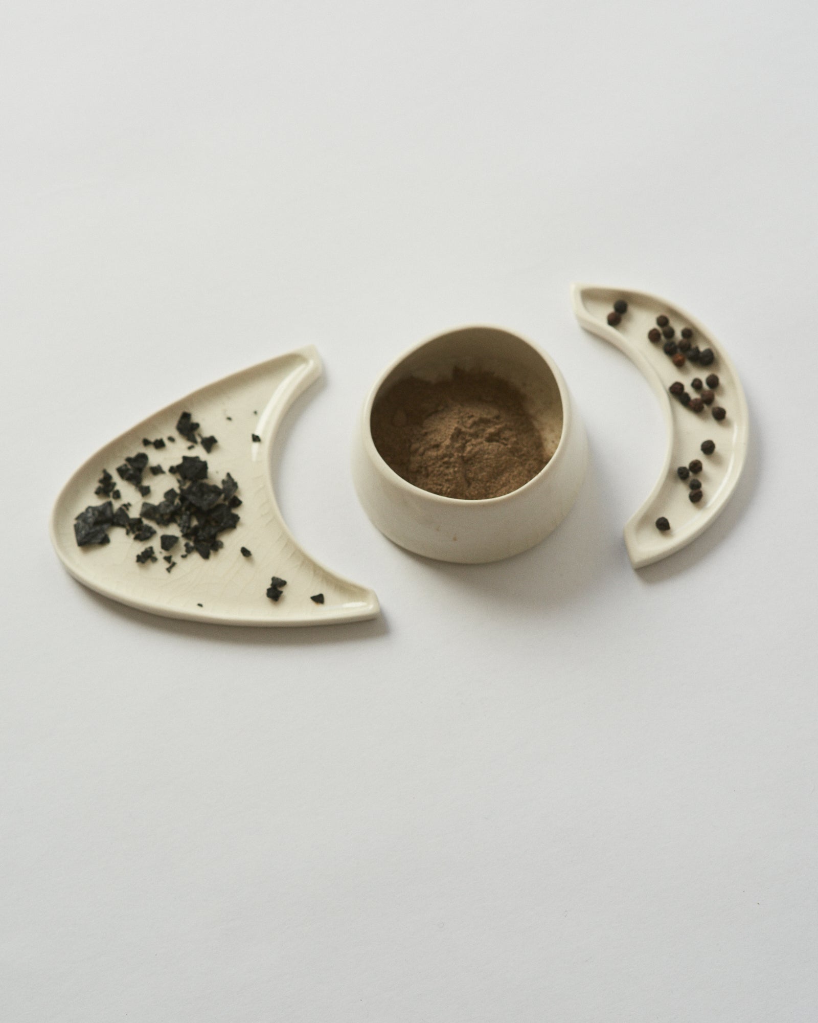 crescent moon plates + evening vessel (set)