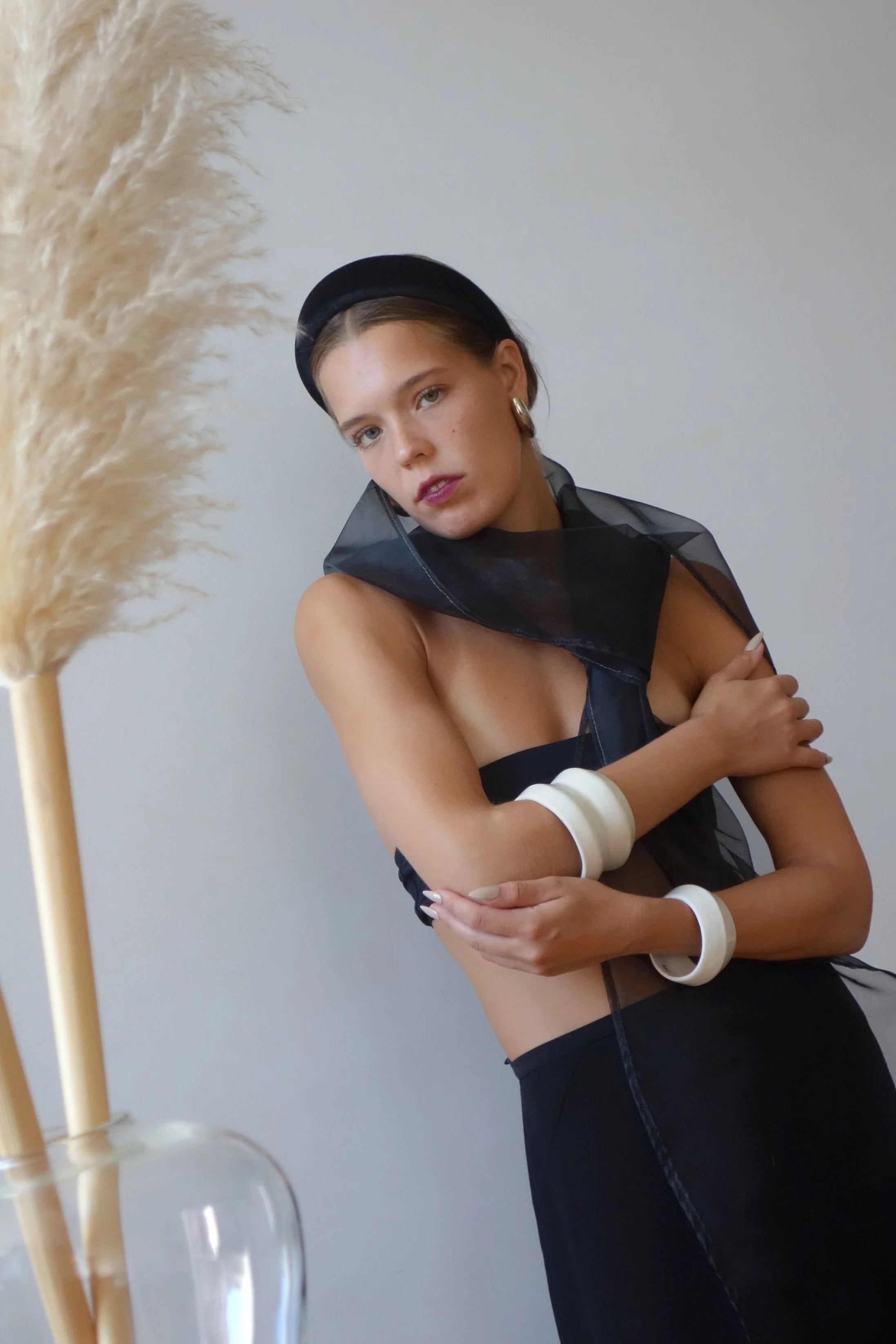 invisible encore scarf/hood