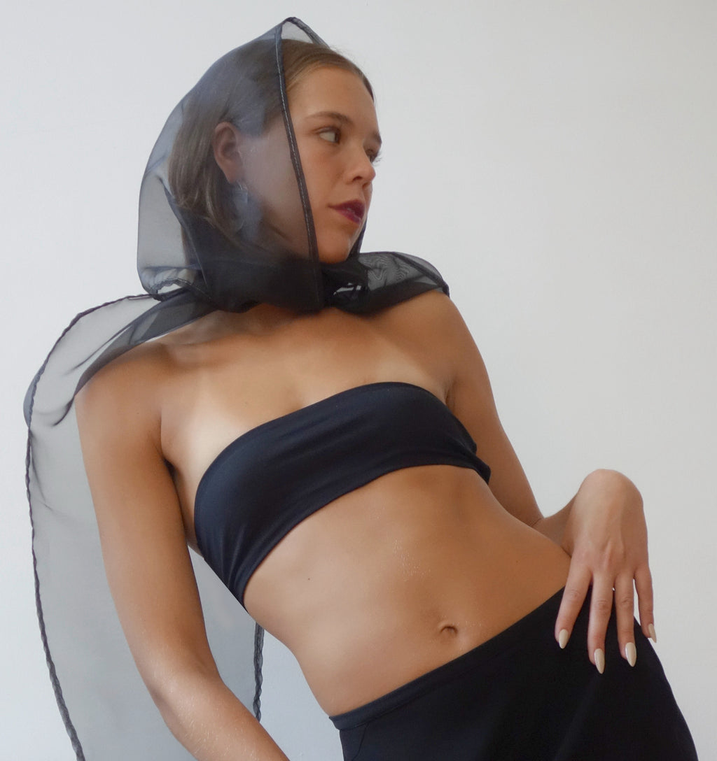 invisible encore scarf/hood